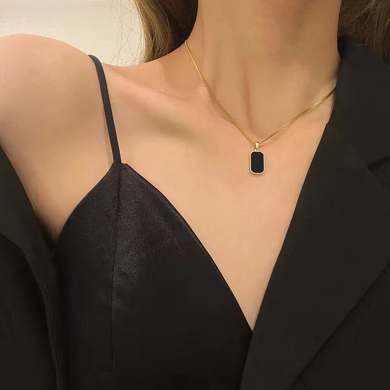 Korean Black Necklace