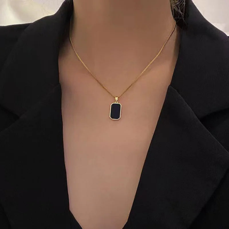 Korean Black Necklace